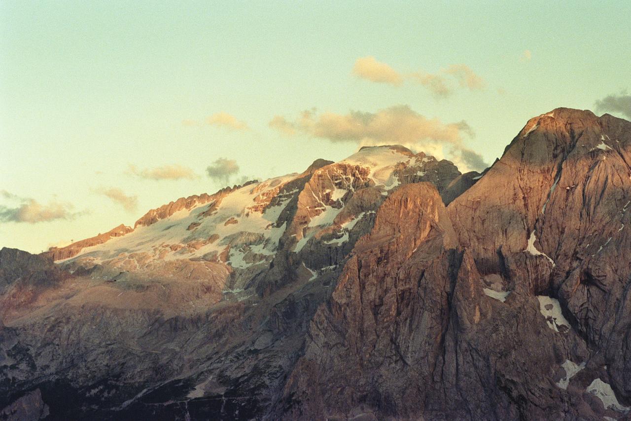 Rifugio Sass Bece Hotel Canazei Exterior foto